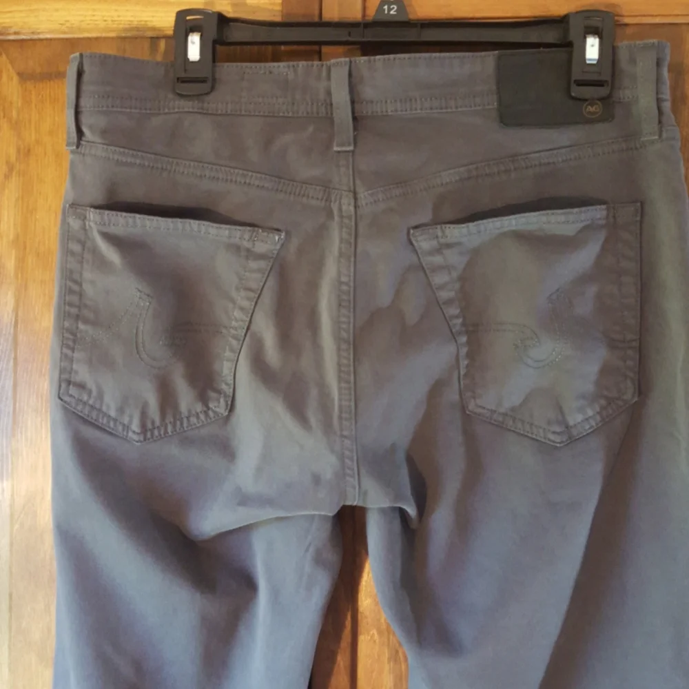 AG Adriano Goldschmied The Everett Slim Straight Leg Jeans 32x32